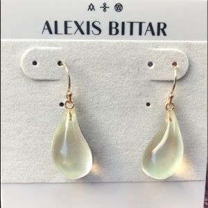 Alexis Bittar Ivory Clear Dewdrop Lucite earrings